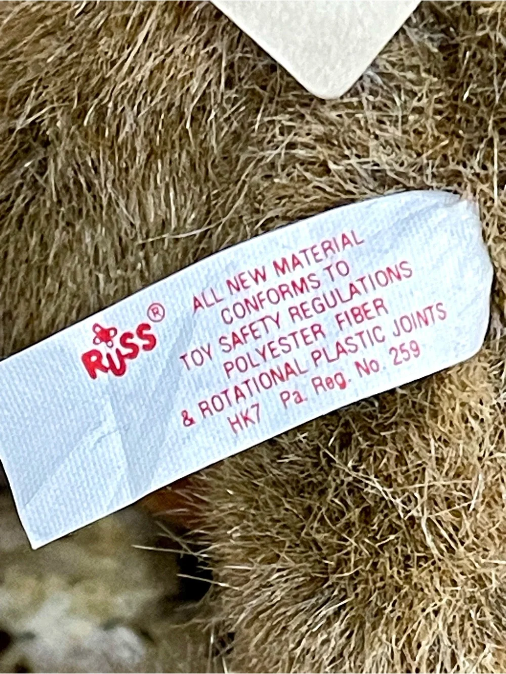Vintage 1997 Russ Plush Ski Bear Morgal bears from the past collection